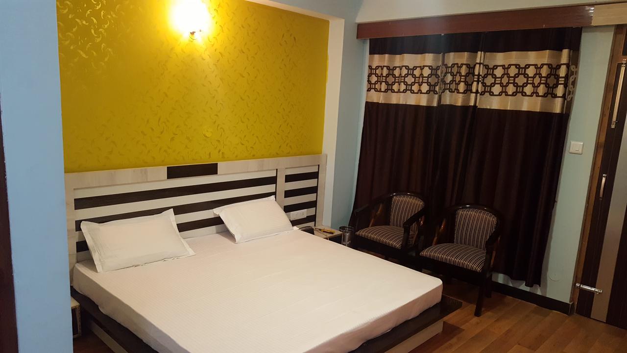 Hotel The Shyam Regency Narkanda Exteriér fotografie